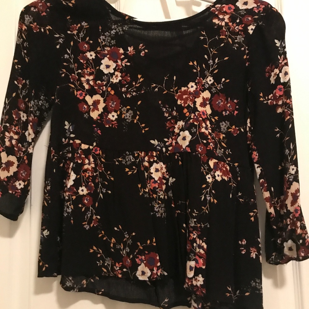 Floral top